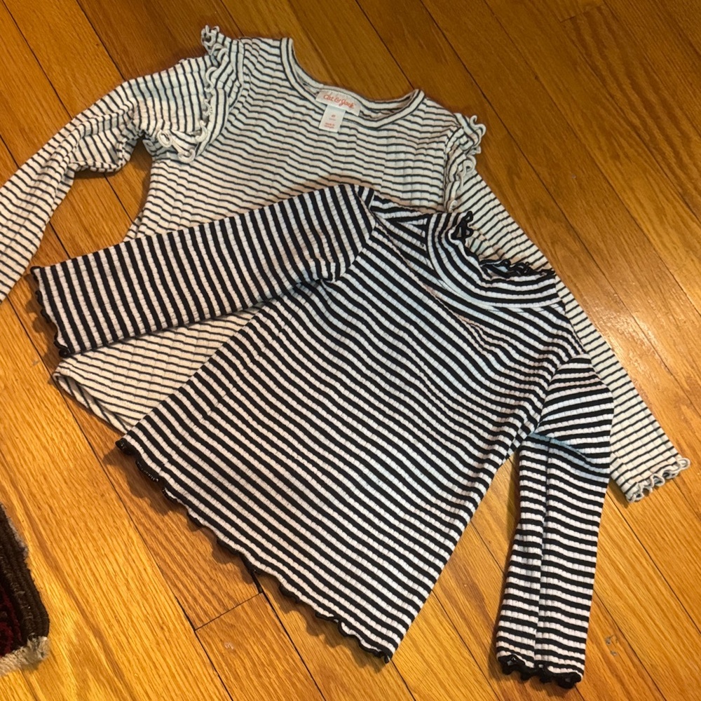 Striped Black and White Long Sleeve Tops